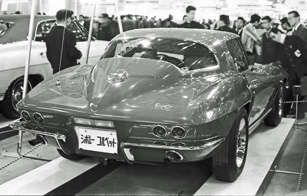 67-01b (175-10) 1967  Chevrolet Corvette Styng Ray Coupe.jpg